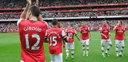 快攻从后场发起一气呵成