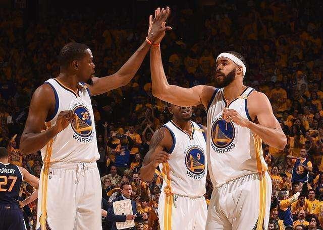 莱因克尔：巴萨对我有着特殊的意义；莱万是历史最佳中锋之一（莱因克尔：巴萨在我心中意义非凡；莱万是史上顶级中锋之一）