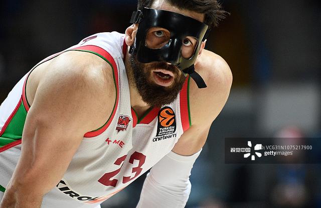 胡梅尔斯：多特缺乏足够的创造力，而这正是冲击好成绩必需的（胡梅尔斯：多特创意不足，难冲佳绩）