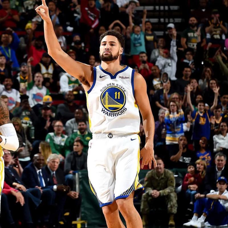 湖人进攻端数据上升，效率明显提升（湖人火力回暖，进攻效率大幅提升）